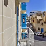 Hotel The Exiles *